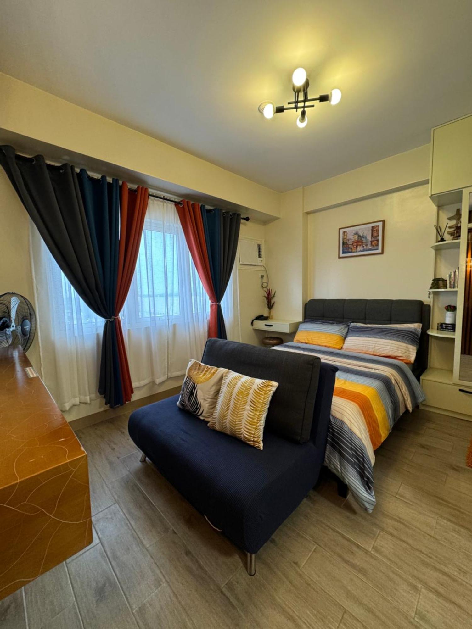 Condo Home With Fast Wifi In Bacolod City Dış mekan fotoğraf