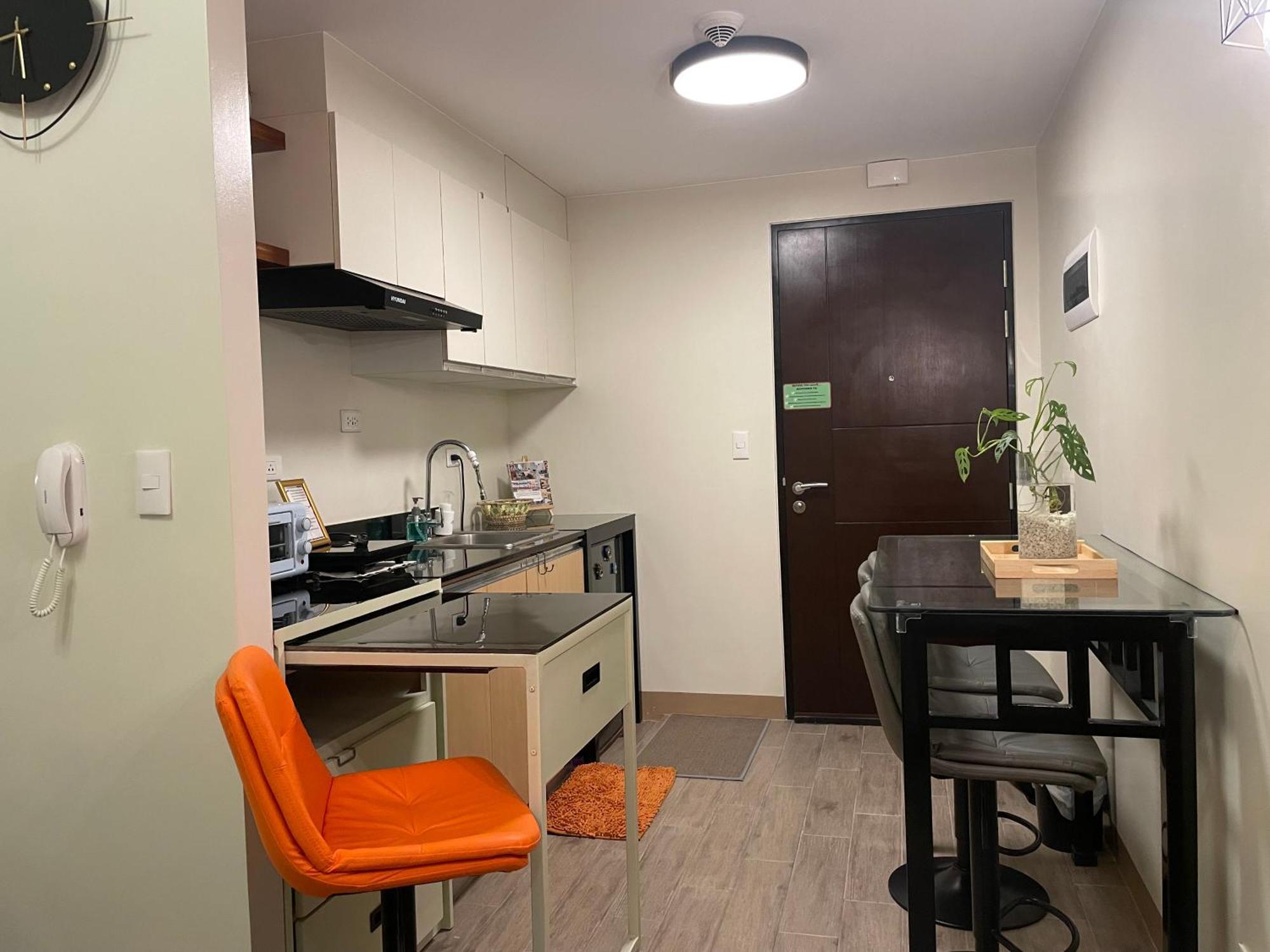 Condo Home With Fast Wifi In Bacolod City Dış mekan fotoğraf